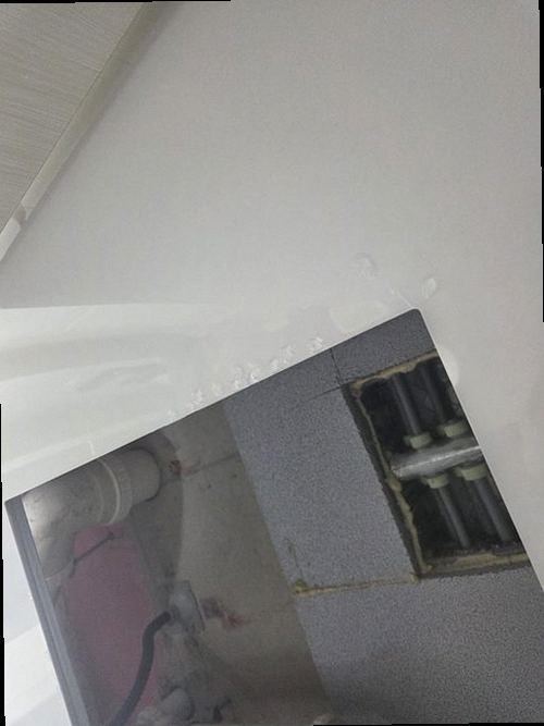 하남 누수탐지 보일러 압력계와 난방 분배기를 확인하는 현장 점검