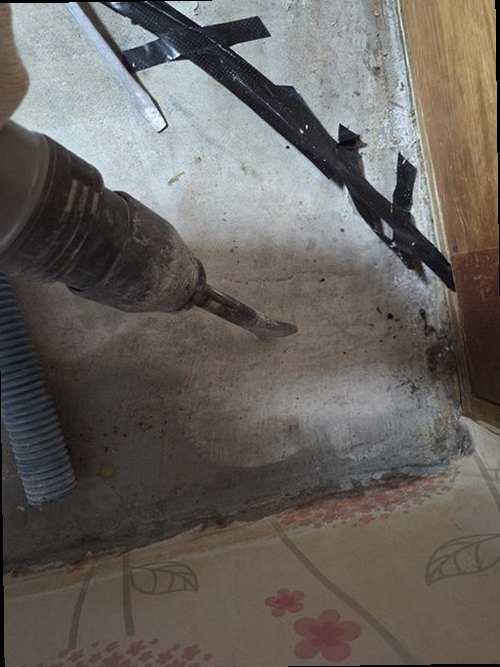 오산 누수탐지 수도계량기와 보일러 배관을 점검하는 누수 탐지 현장