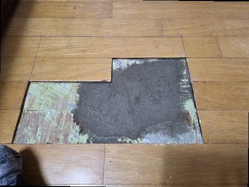 기장군 누수탐지 수도계량기 별침과 누수 점검을 확인하는 모습