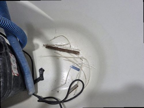 권선구 누수탐지 주택 내부 누수 발생 위치와 배관 구조를 설명하는 단면도
