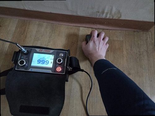 부산 남구 누수탐지 배관 압력 검사와 누수 위치를 확인하는 현장 장비