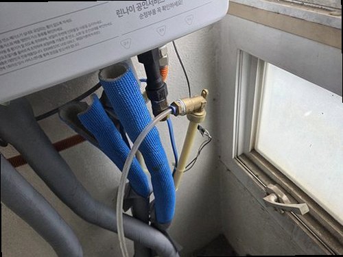 용산구 누수탐지 배관 압력 검사와 청음탐지 순서를 보여주는 작업 과정