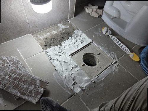 일산동구 누수탐지 압력 게이지와 청음탐지기를 이용해 배관 상태를 확인하는 과정