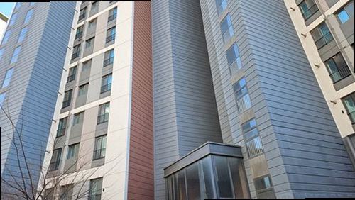 서해구·검단구 누수탐지 천장 얼룩과 보일러 배관 상태를 비교하는 누수 점검 장면