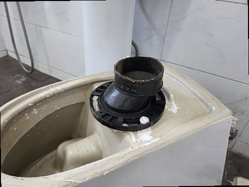 수정구 누수탐지 수도계량기 별침과 공압 게이지를 확인하는 검사 과정